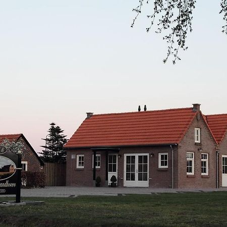 B&B Rixtels-Landhoeve Aarle-Rixtel Bagian luar foto